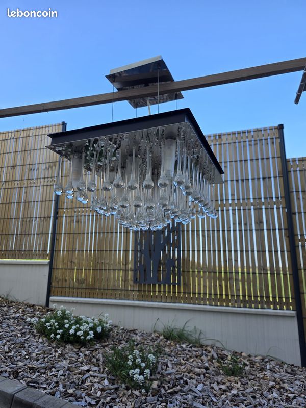 Plafonnier en cristal carré – L’élégance suspendue (image 8)