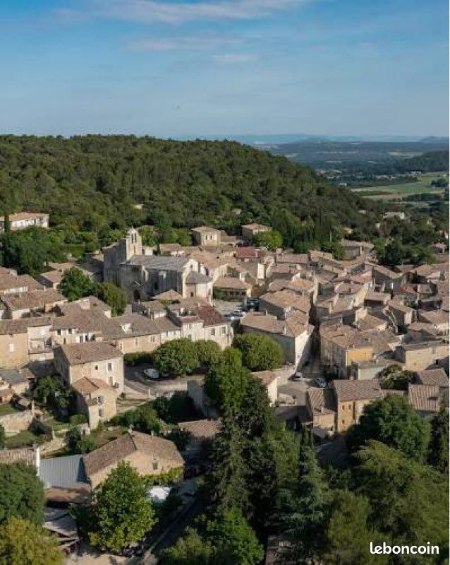 Maison 5 pièces 180 m² · à Saint-Restitut · 180 m² · 500 000 €
