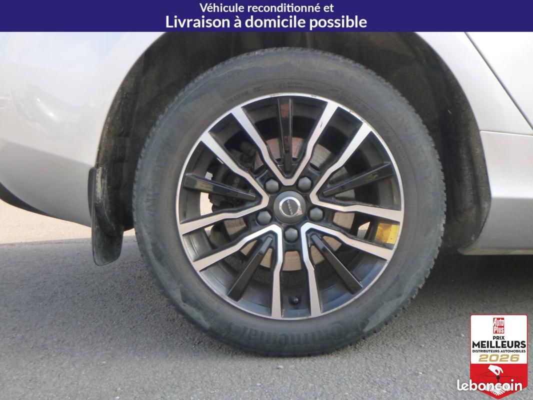 Volvo V40 D2 120 Geartronic 6 - Momentum (image 11)