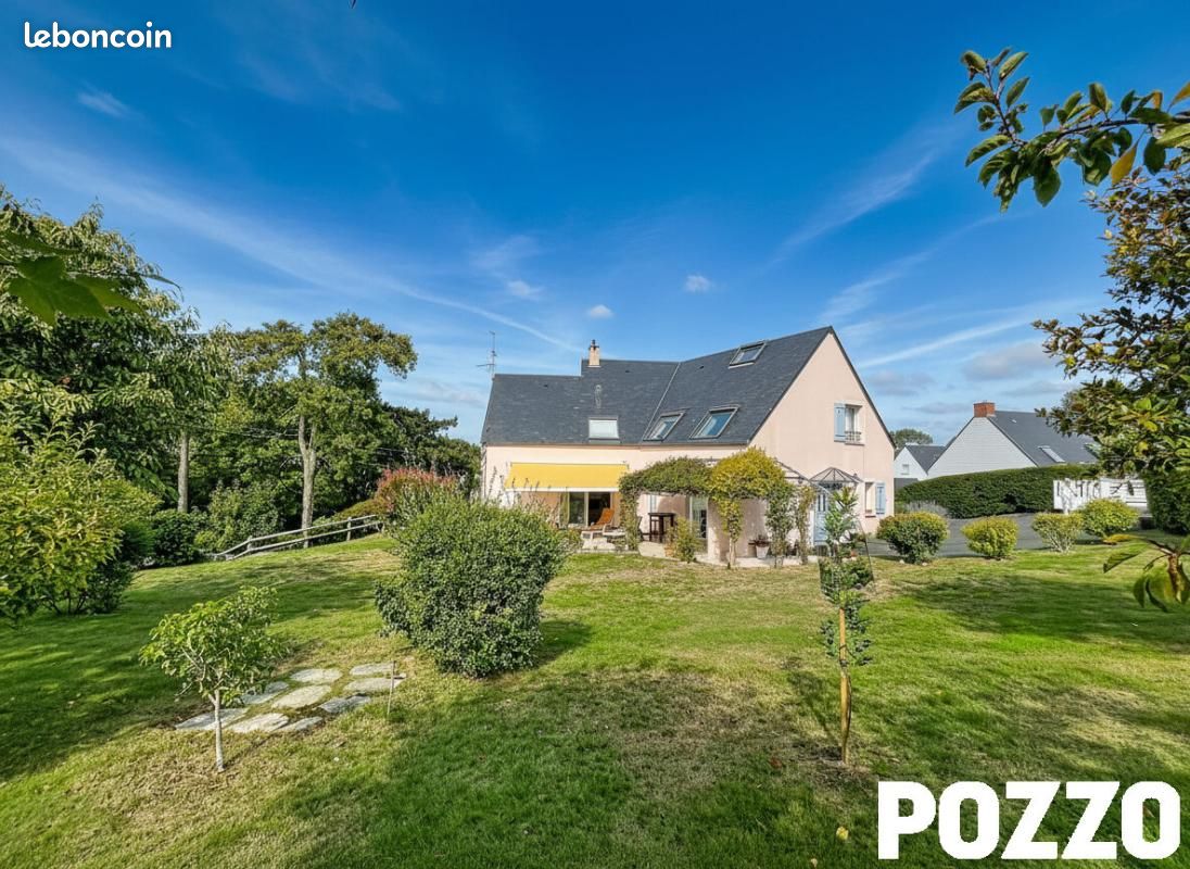 Maison 7 pièces 182 m² · à Donville-les-Bains · 182 m² · 945 000 €