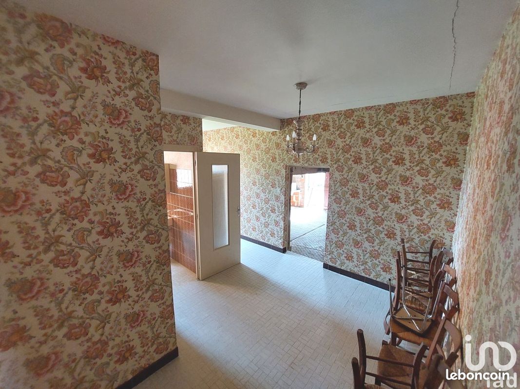 Maison 5 pièces 114 m² - Nieuil 16270 (image principale 4)