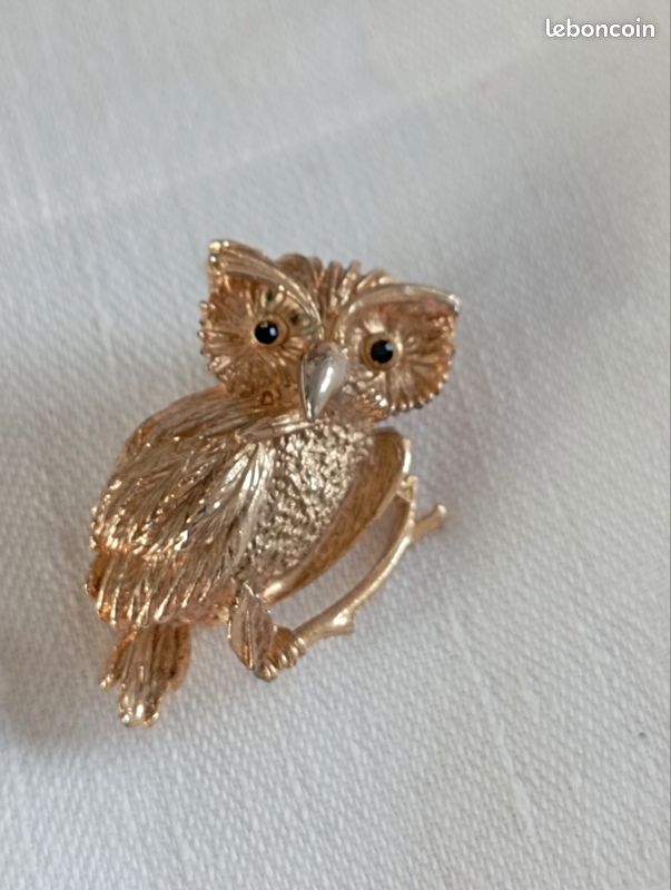 Broche Fantaisie Hibou Vintage En Métal Doré - Occasion (déjà Portée)