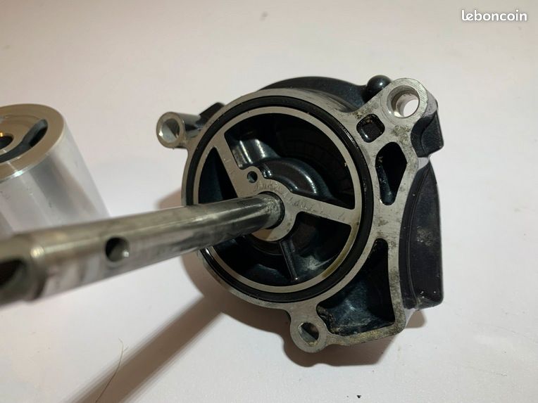 Pompe à eau kawasaki zx6r ninja 1995 - 1997 (image 3)