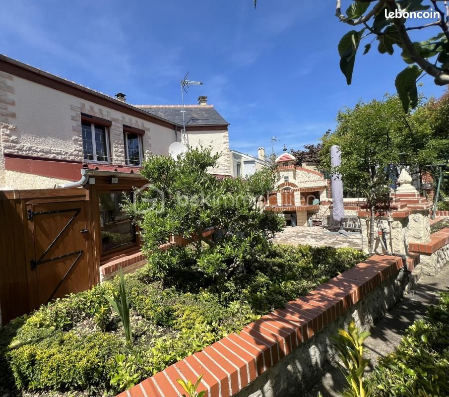 Maison 6 pièces 113 m² · à La Chapelle-Saint-Mesmin · 113 m² · 212 000 €
