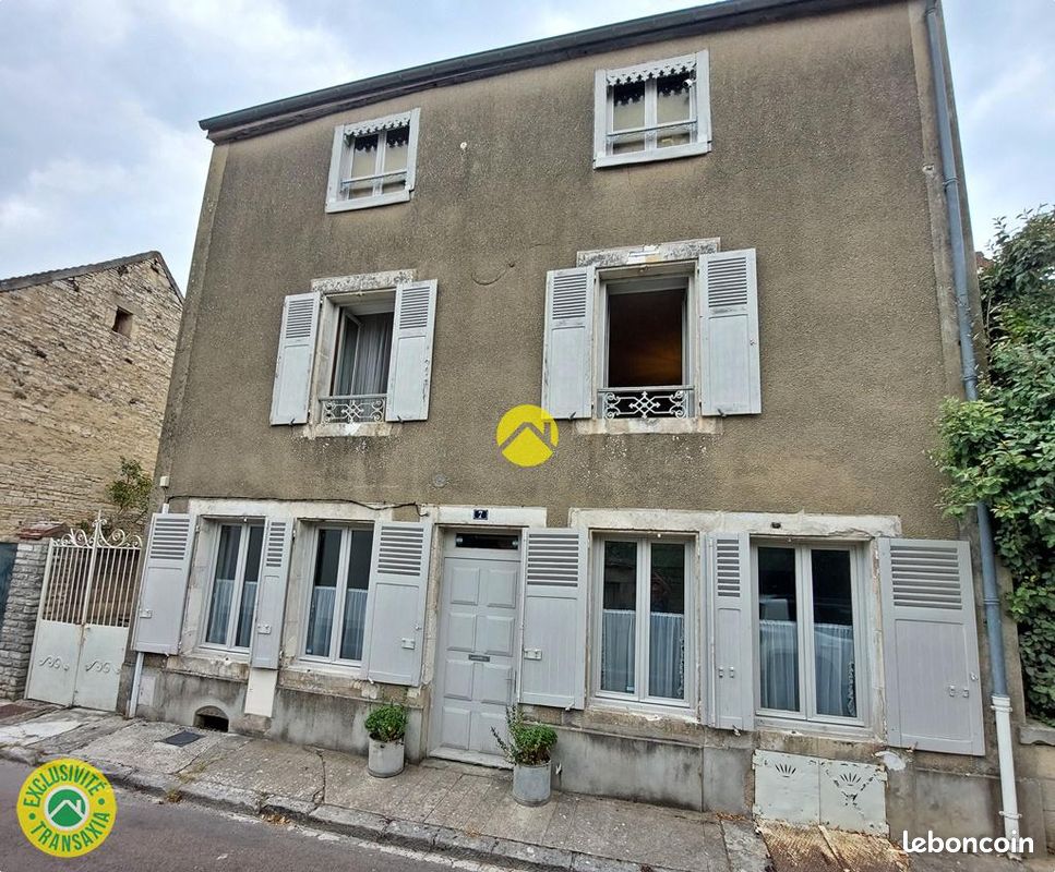 Maison 4 pièces 103 m² · à Tanlay · 103 m² · 120 000 €