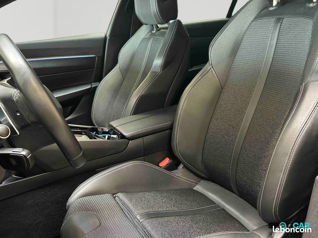 PEUGEOT 508 SW Hybrid 180 e-EAT8 Allure (image 13)