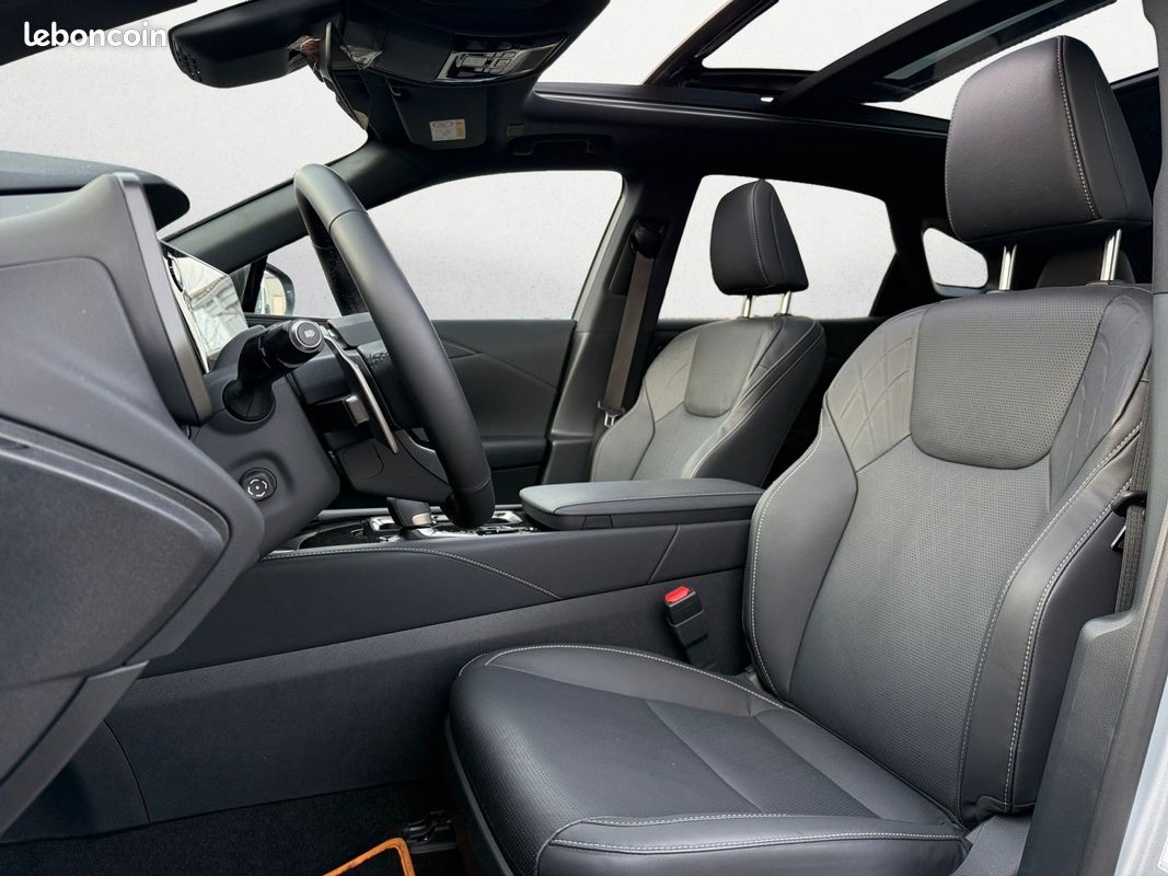 Lexus rx tva recuperable 2.5 450 h + phev f sport awd e cvt bva - toit ouvrant (image 4)