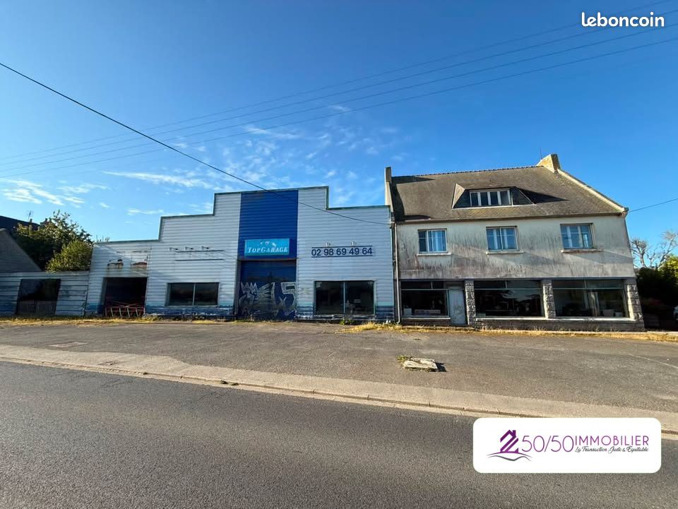 Maison 10 pièces 300 m² · à Cléder · 300 m² · 391 000 €