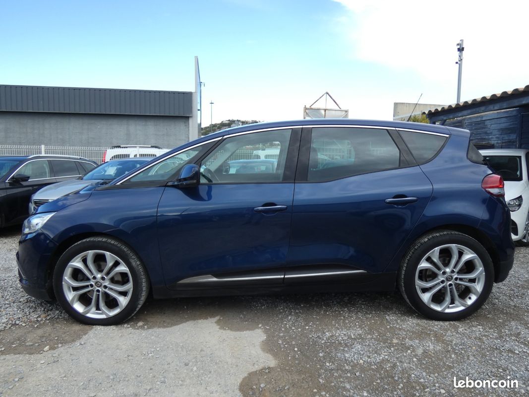 RENAULT SCENIC IV BUSINESS dCi 110 EDC Business (image 3)
