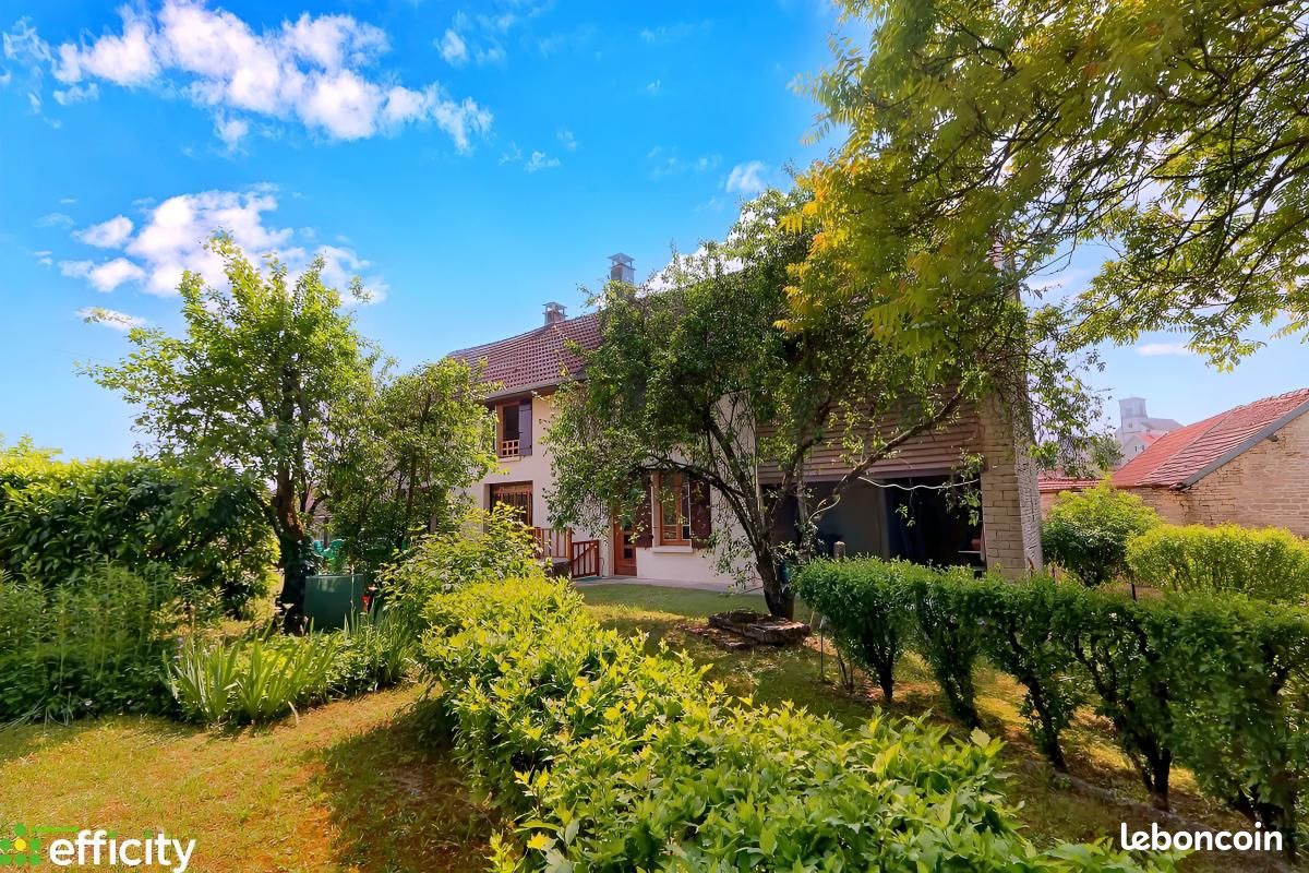 Maison 6 pièces 130 m² · à Villedieu · 130 m² · 120 000 €
