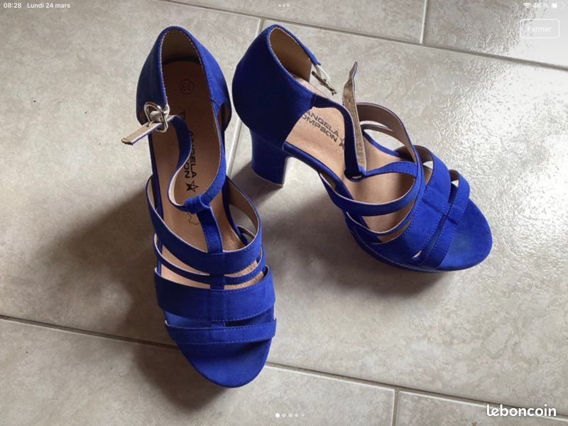 Chaussure sandales à talon t39 bleu roi Chaussures