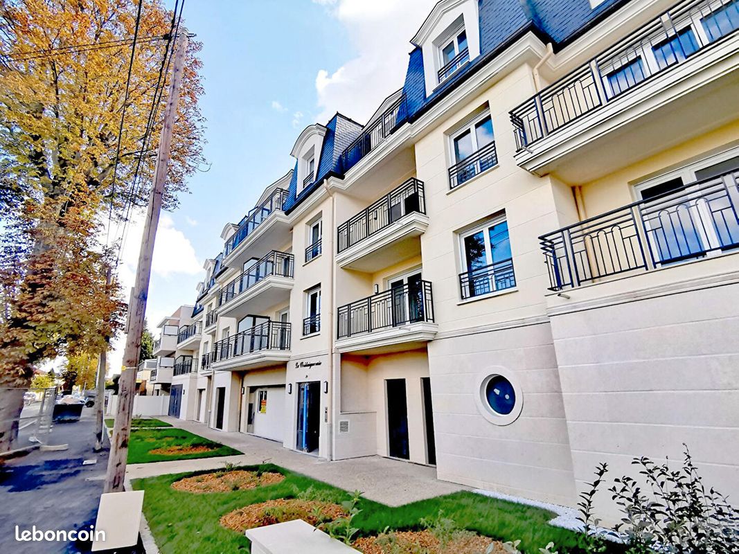 Appartement 3 pièce(s) 75 m²à louer Sainte-genevieve-des-bois