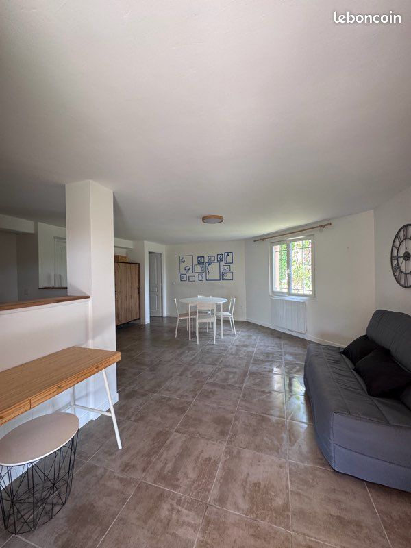 Appartement 1 pièce 45 m² · à Castelnau-d'Estrétefonds · 45 m² · 630 €