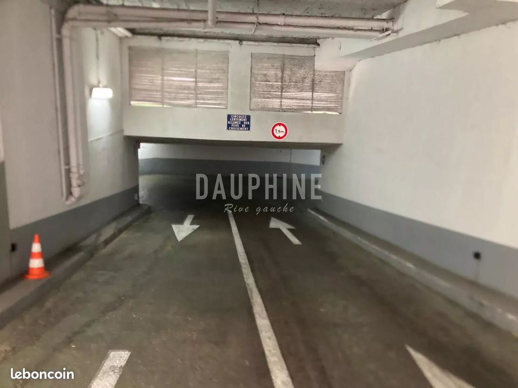 Parking 13 m² · à Paris · 13 m² · 57 000 €