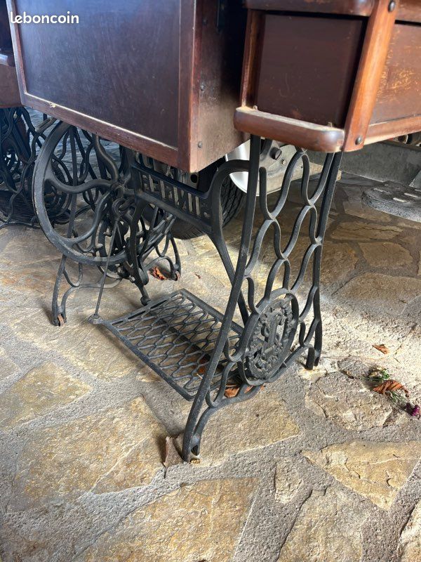 Table à coudre (image 3)