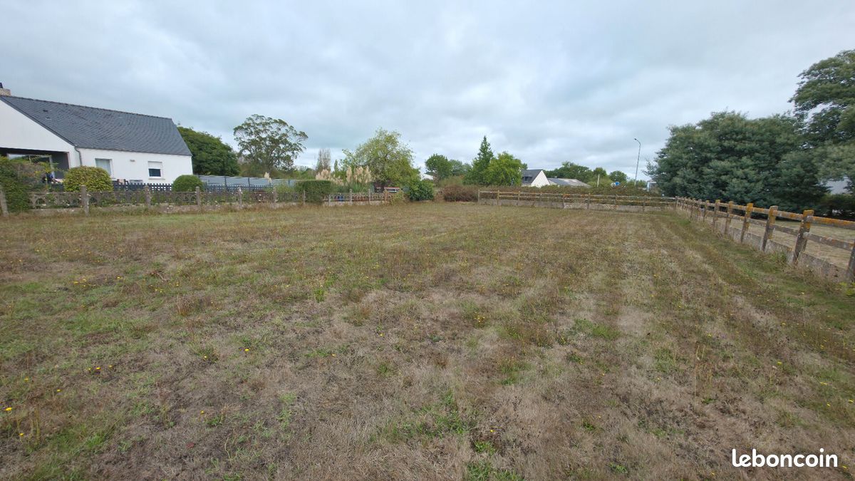 Terrain 850 m² · à Saint-Joachim · 850 m² · 76 900 €