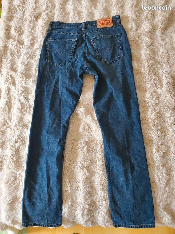 Jean's Levis 511 (image 3)