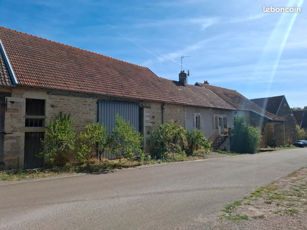 Maison 5 pièces 110 m² · à Thorey-sous-Charny · 110 m² · 120 000 €