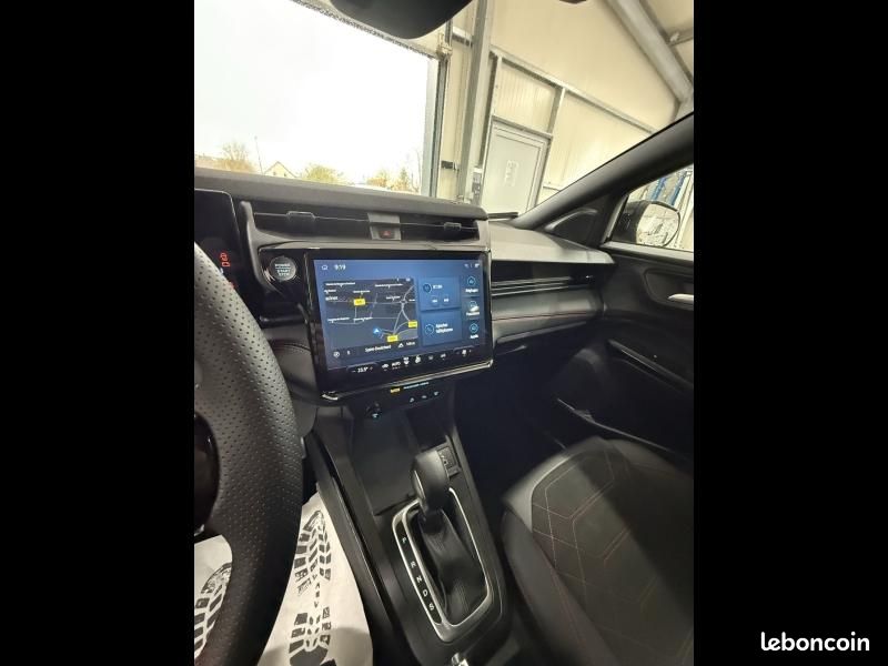 Ford Puma 1.0 EcoBoost Hybrid 125ch ST-Line X S&S Powershift (image 19)
