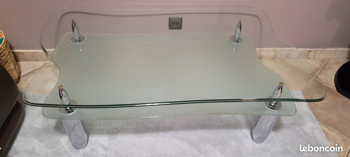 Table basse en verre avec pieds inox (image 3)