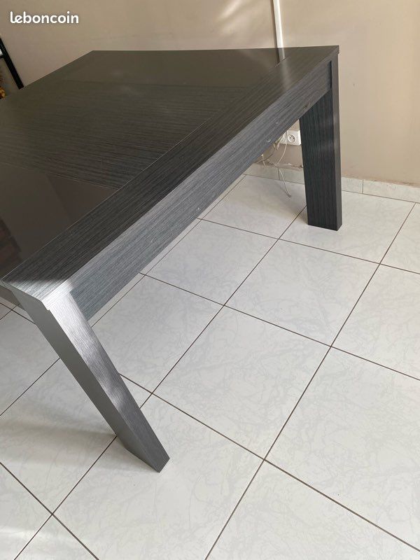 Table pour salle à manger 8 personnes (image 5)