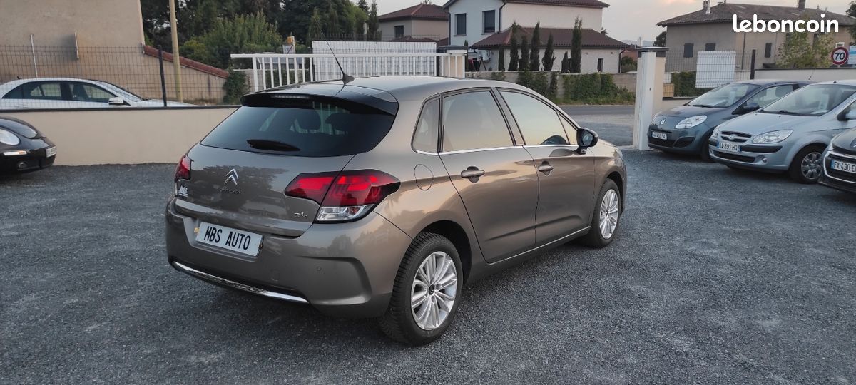 Citroën C4 1.2 Puretech 110CV Millenium Phase 2 (image 4)