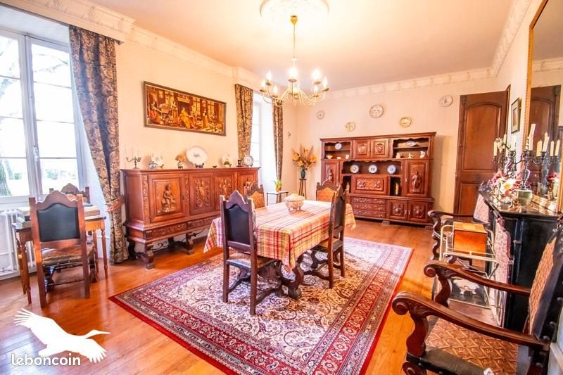 Maison 7 pièces 268 m² (image 3)