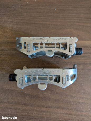 2894 Set de 2 pédales rétro vintage en aluminium poli avec axe en acier
