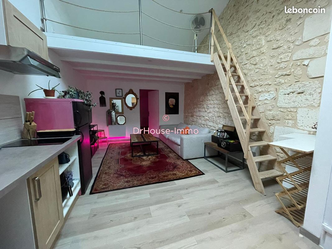 Appartement 2 pièces 37 m² · à Roullet-Saint-Estèphe · 37 m² · 550 €/mois