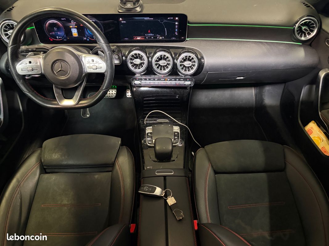 Mercedes-benz classe a 2.0 200 d 150ch amg line 8g-dct toit ouvrant/ sieges elecs chauffants/ camera 360/ pack black (image 3)