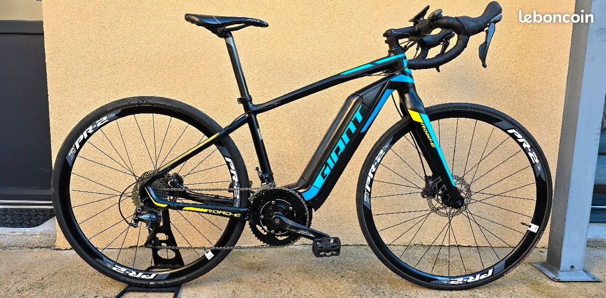 Vélo de course/route électrique débridé GIANT Roade +1 équipé en — free download