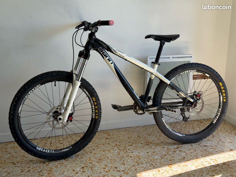 Vtt Sunn forestjump (image 1)