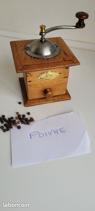 Magnifique petit moulin à POIVRE PEUGEOT frères année 1900 en très bon état de fonctionnement (image 7)
