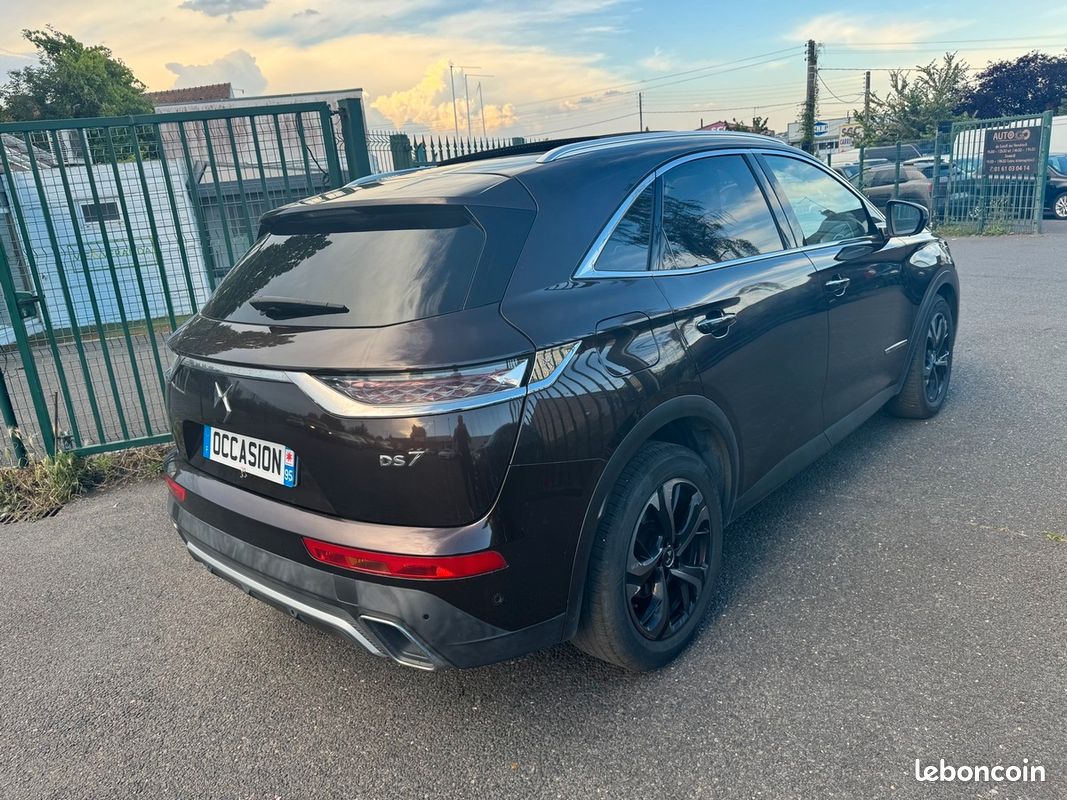 DS DS 7 Crossback 2.0 BLUEHDI 180 GRAND CHIC AUTOMATIQUE (image 4)