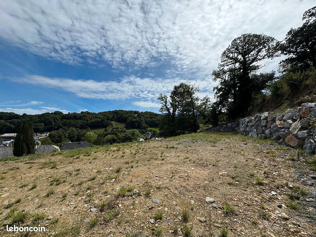 Terrain 2016 m² · à Bartrès · 2 016 m² · 100 000 €