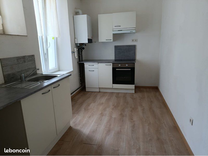 Appartement 2 pièces 50 m² · à Baccarat · 50 m² · 450 €/mois
