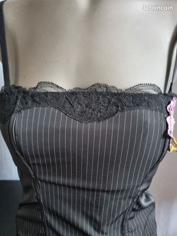 Guêpière avec porte jarretelle Lise charmel noire taille 2 neuve (image 3)