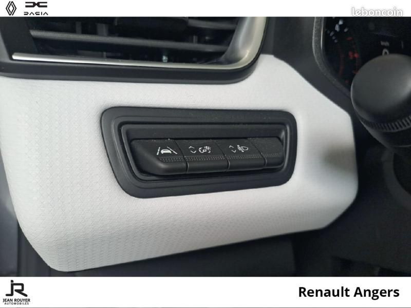 Renault Clio 1.5 Blue dCi 100ch Evolution (image 25)