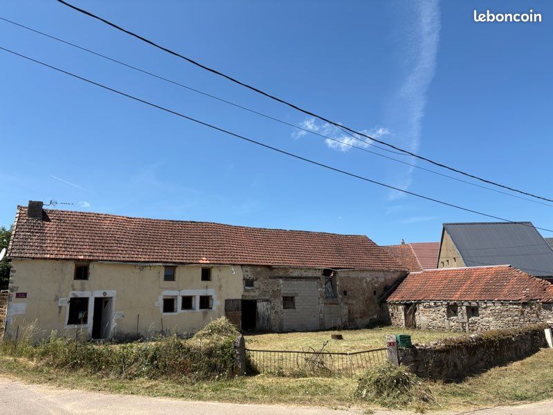 Maison 7 pièces 112 m² · à Liernais · 112 m² · 60 000 €