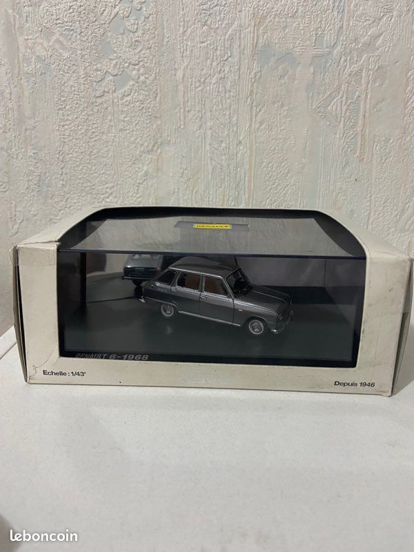 Miniature NOREV Renault 6 Phase 1 crème 1/43 – état neuf sous