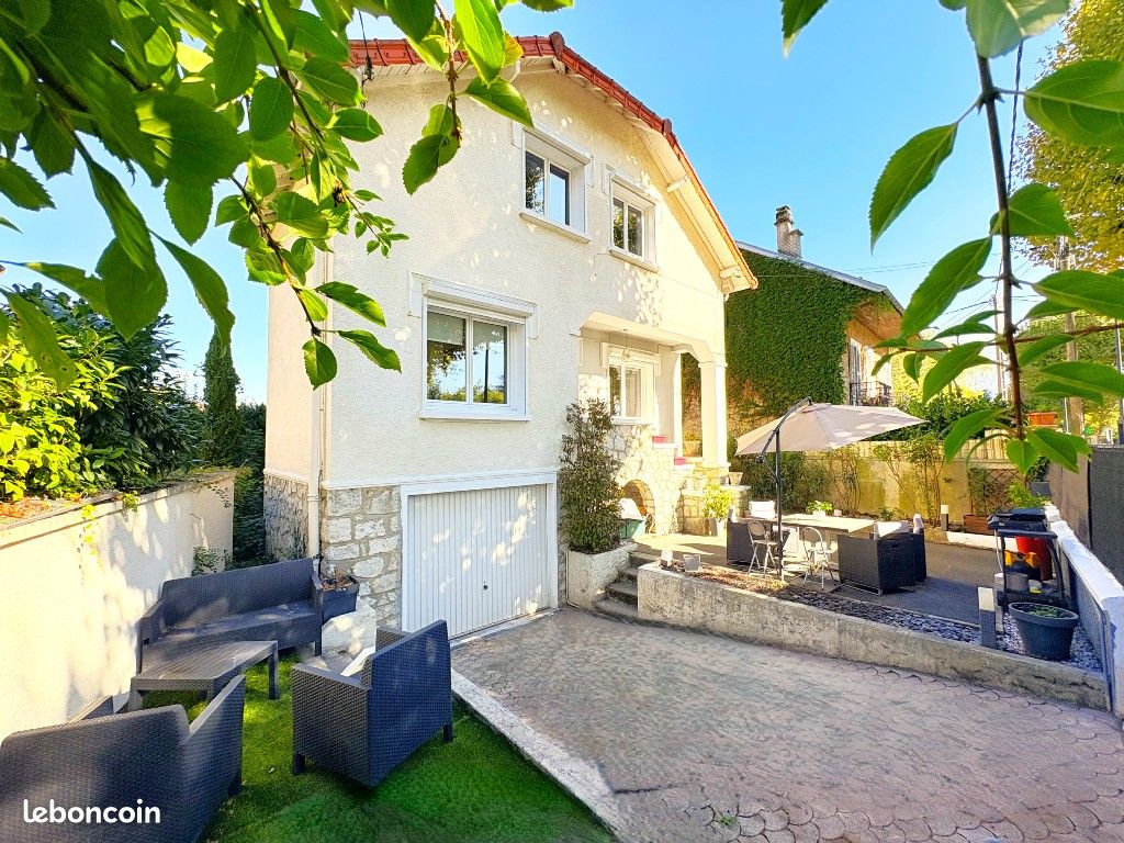Maison 5 pièces 130 m² · à Aix-les-Bains · 130 m² · 570 000 €