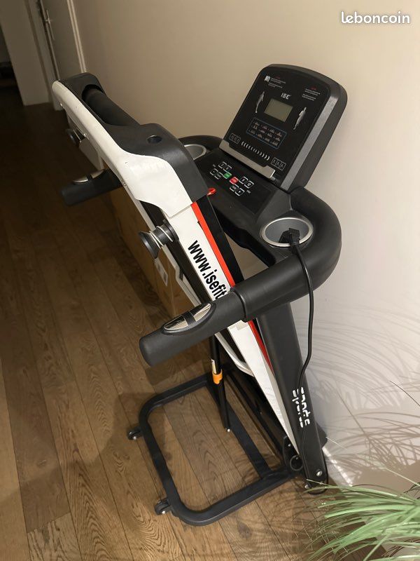 Tapis de course (image 1)
