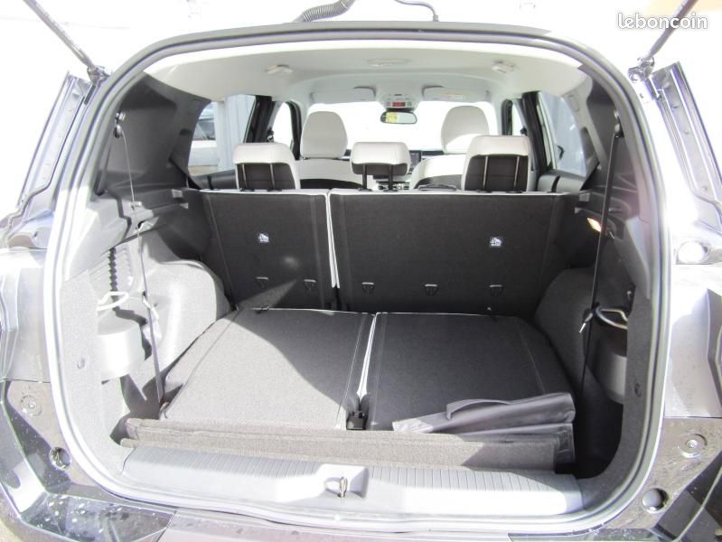 Citroën C3 Aircross 1.2 Hybride 145ch MAX e-DCS6 7 places (image 19)