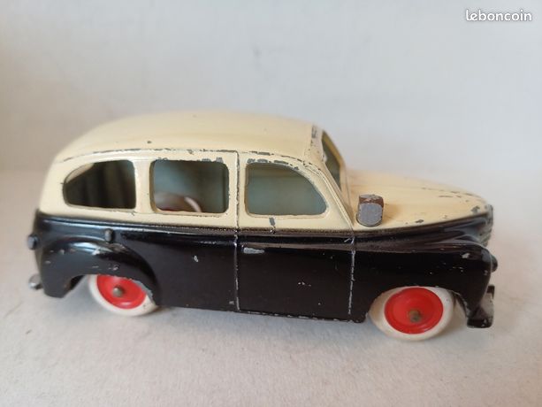 CIJ - Renault Prairie Taxi - 3/45 - Plancher Pincé - En Boîte - Occasion