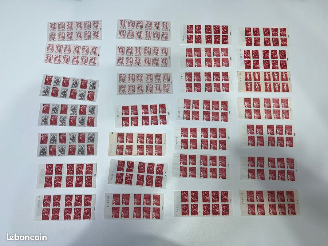 28 carnets, timbre Marianne, timbre lettre prioritaire total 296 timbres pour affranchissement (image 1)
