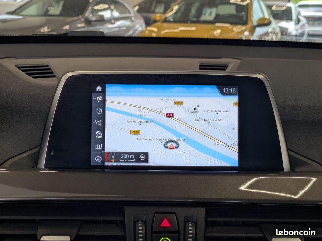 BMW X1 F48 LCI sDrive 18i 140cv xLine / Sièges Chauffants / GPS / Camera (image 11)