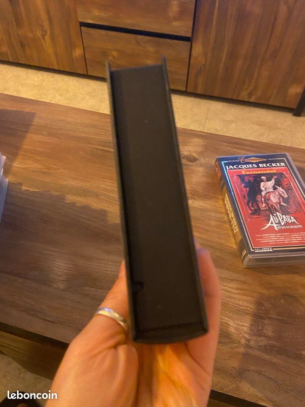 Deux cassettes VHS avec Fernandel (image 6)