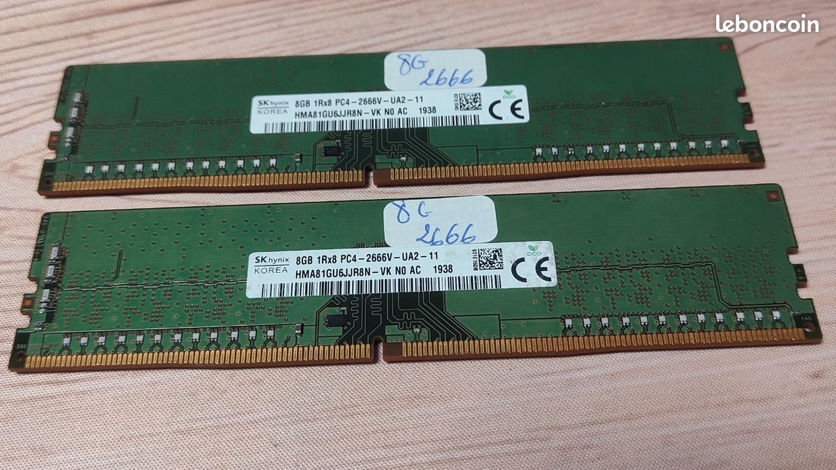 Kit Mémoire RAM Hynix 8 Go (4x2 Go) DDR3-1333 PC3-10600 - HMT325U6CFR8C-H9 - Occasion