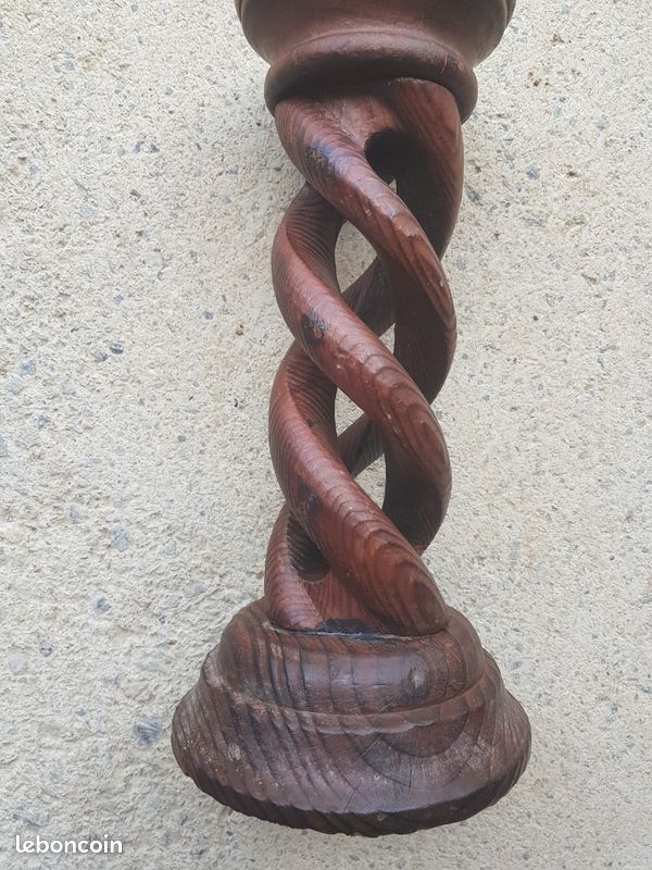 Porte bougie en bois brut torsadé (image 4)