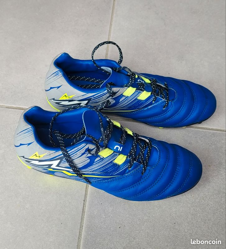 Chaussures de rugby T38 (image 1)